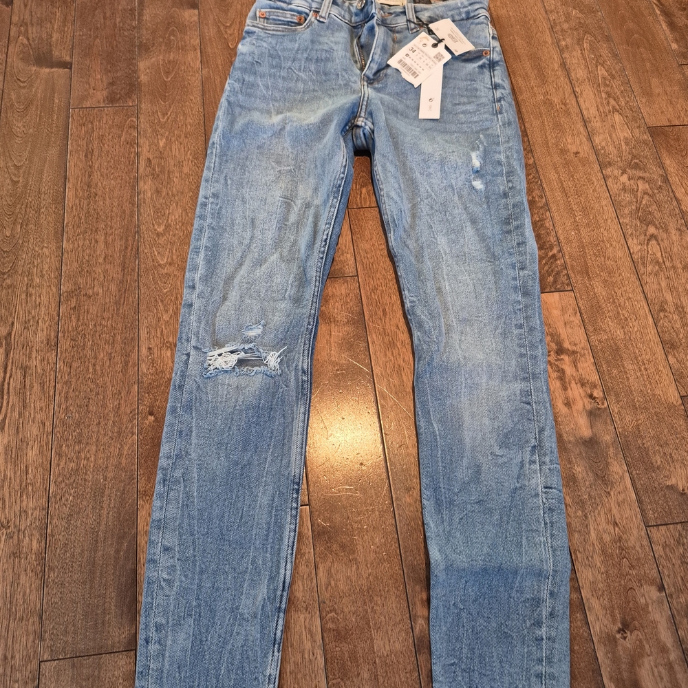 Zara Light Blue Skinny Distressed Jeans